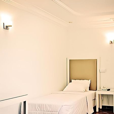 Hotel Raya Tichy 외부 사진