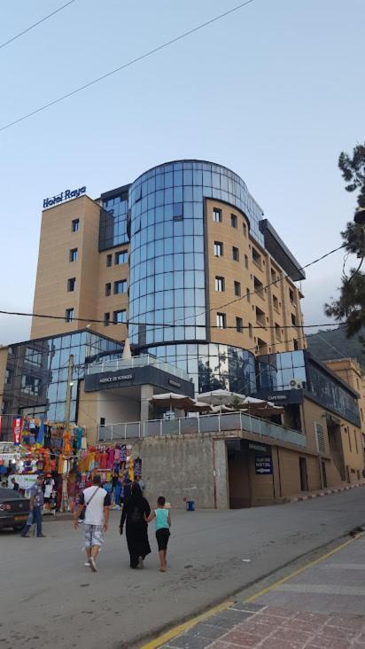 Hotel Raya Tichy 외부 사진